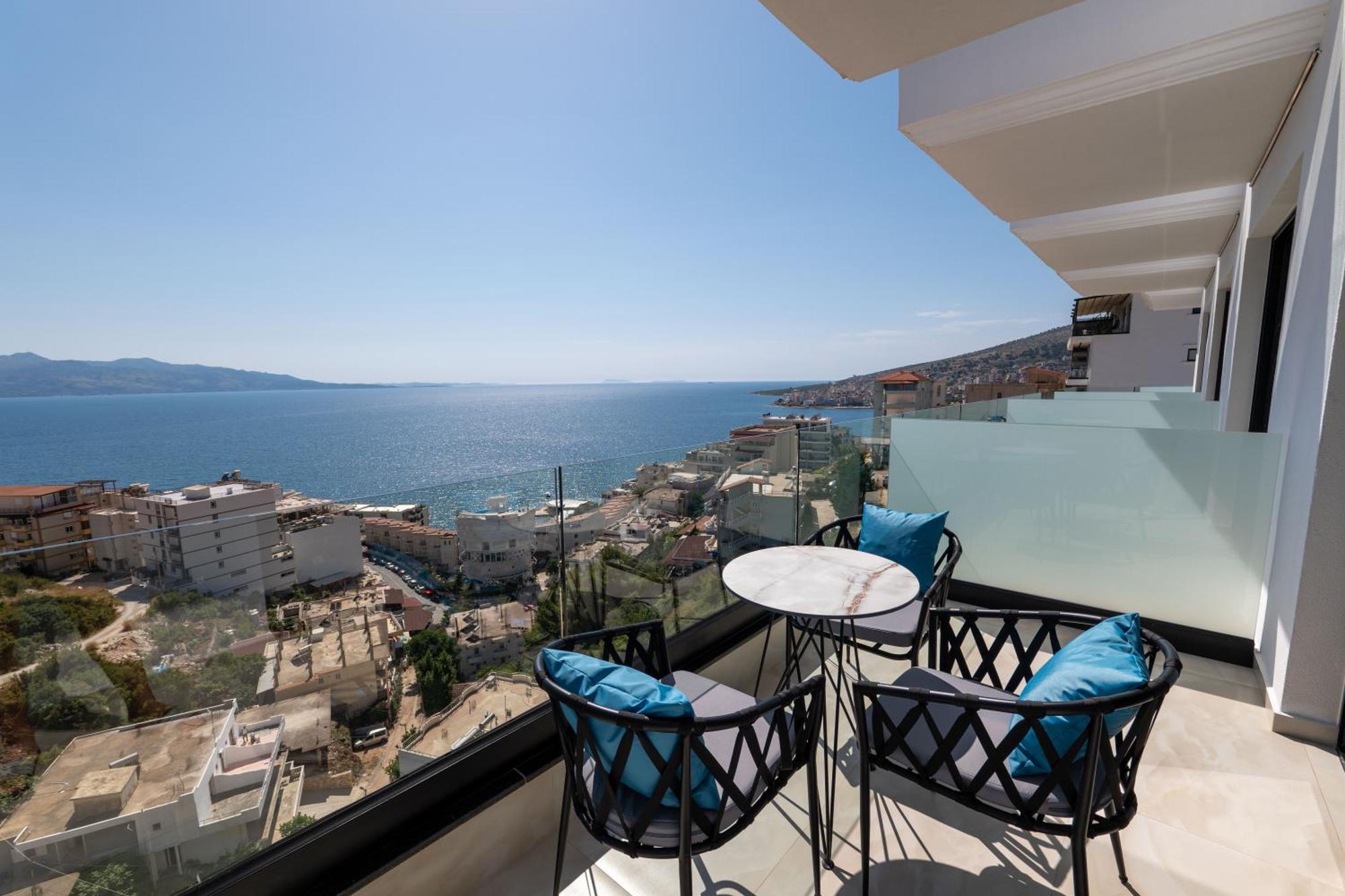Litan Hotel Sarande Exterior photo