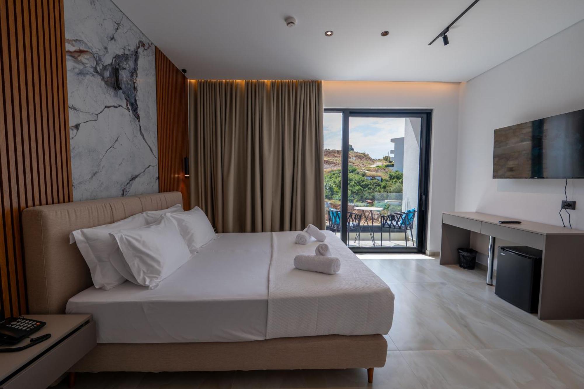 Litan Hotel Sarande Exterior photo
